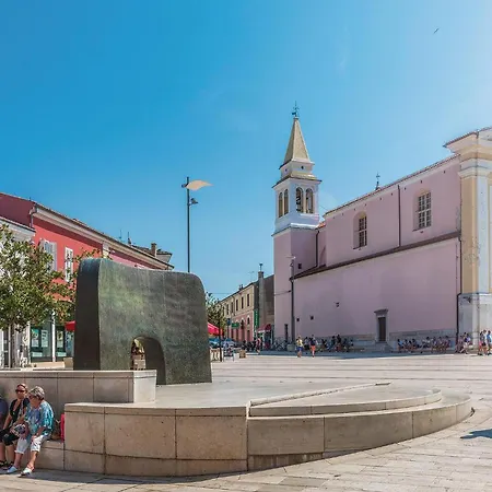 1 Bedroom Stunning In * Porec