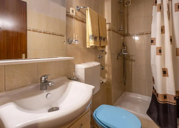 1 Bedroom Stunning In Apartamento Poreč